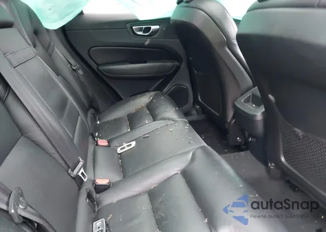 2019 Volvo Xc60 T5 Momentum из США, поврежденный, VIN LYV102RK0KB201682